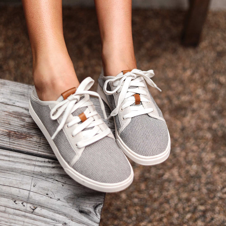 Women's Lightweight Sneakers