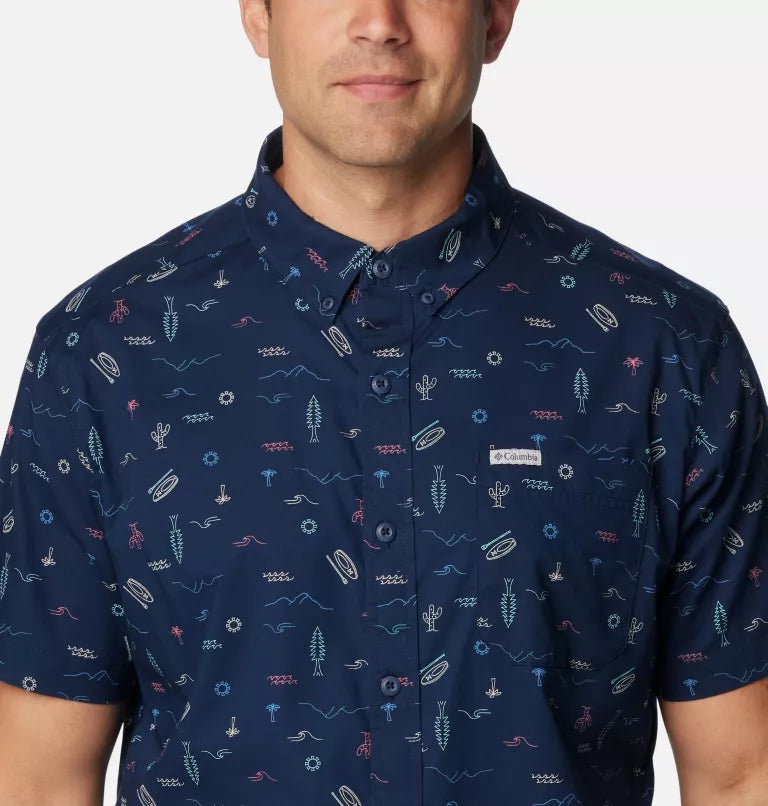 Men's Rapid Rivers™ Printed Short Sleeve Shirt - COLLEGIATE NAVY EXPLORER