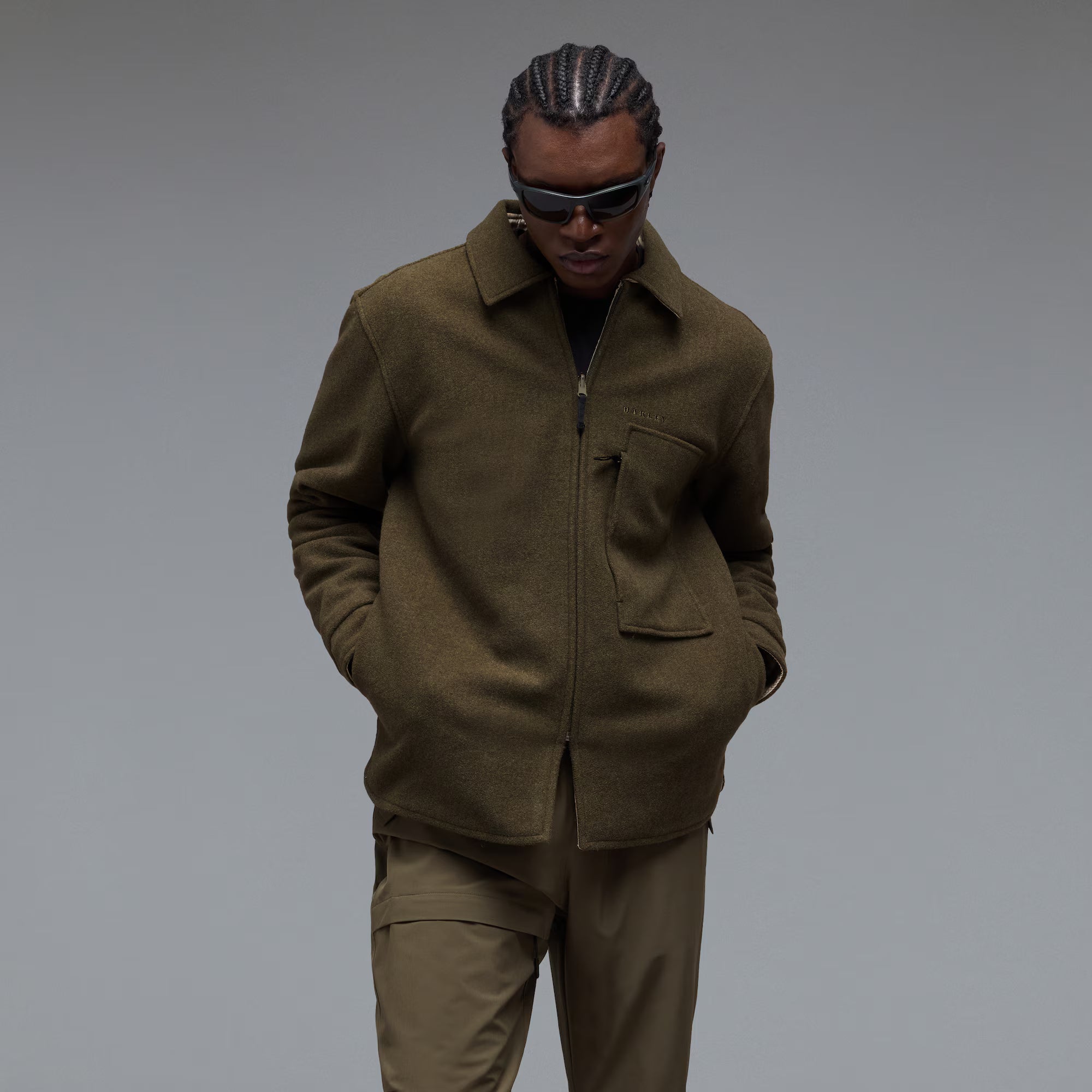 Off-slope solid overshirt