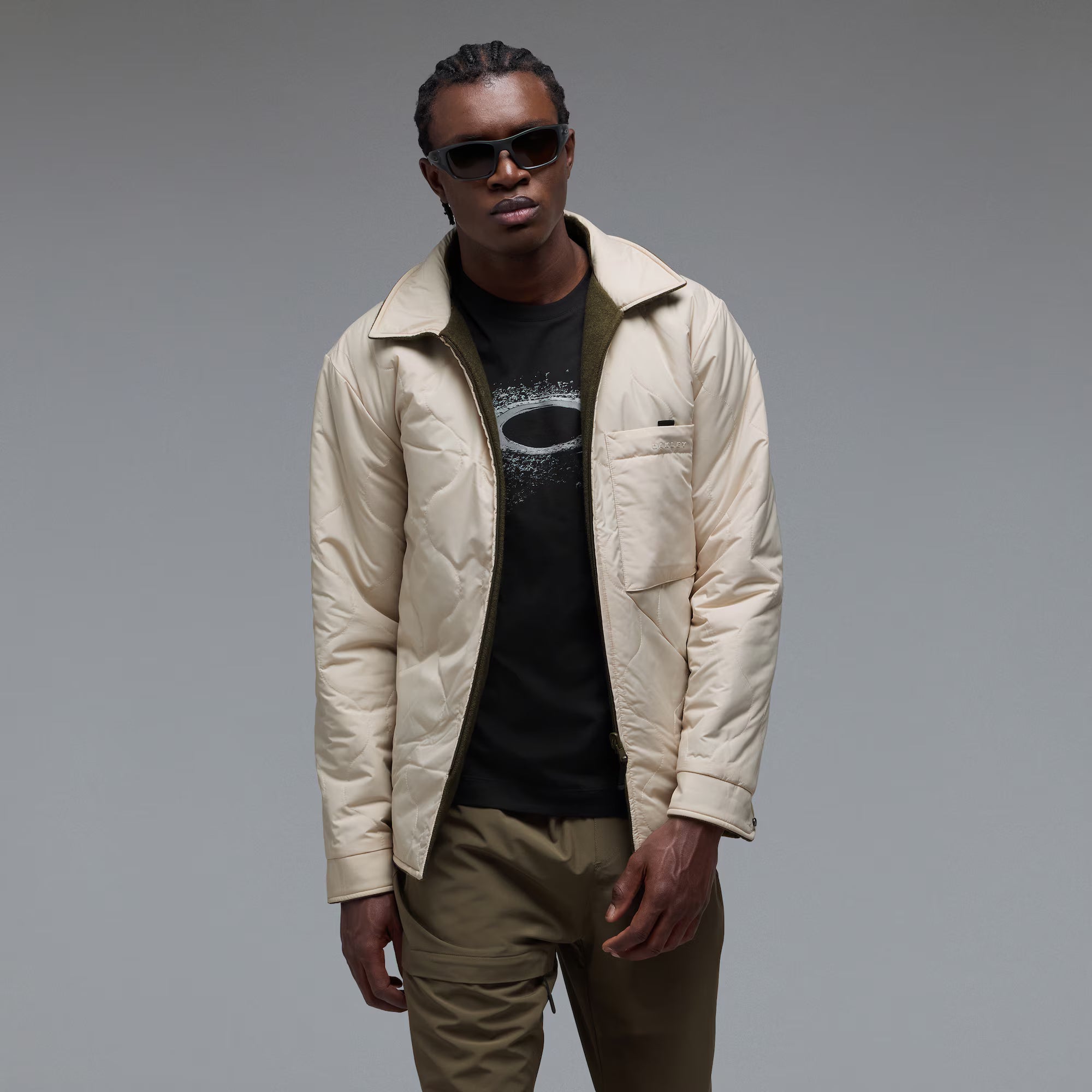 Off-slope solid overshirt