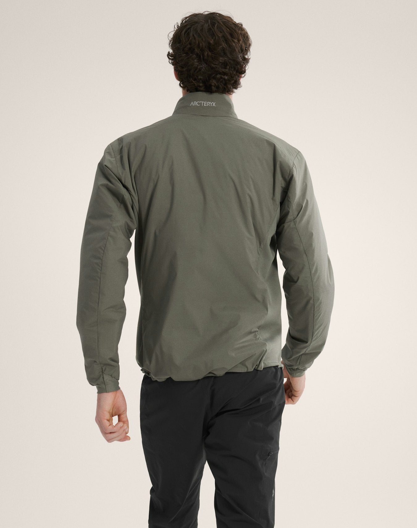 Veste Atom