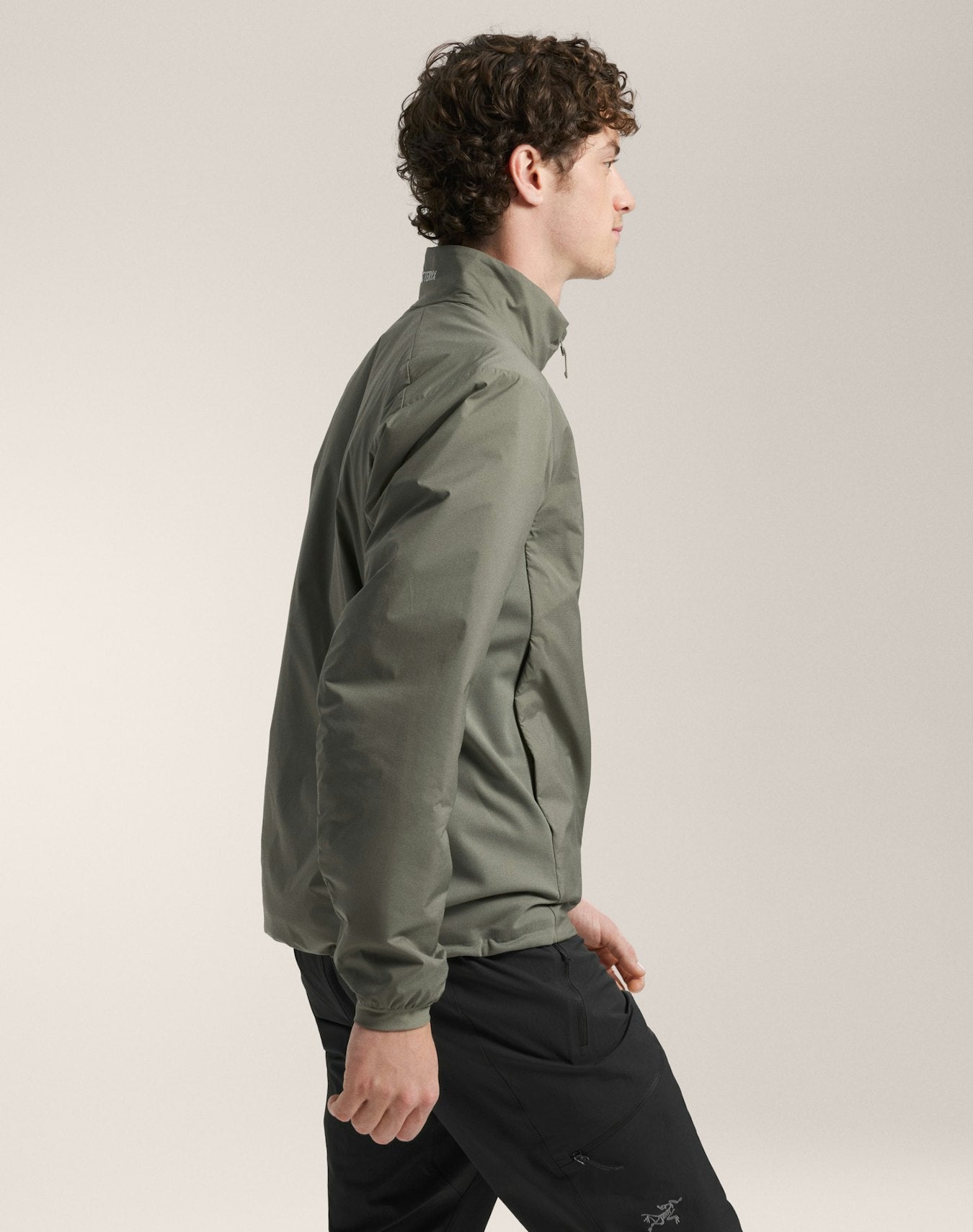 Veste Atom