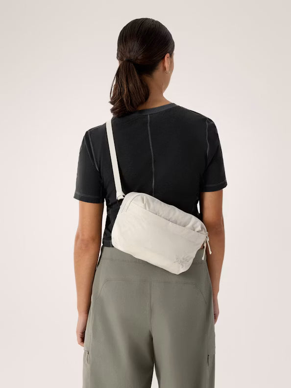 Heliad Shoulder Bag