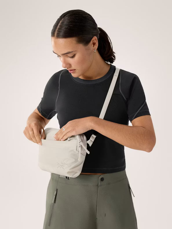 Heliad Shoulder Bag
